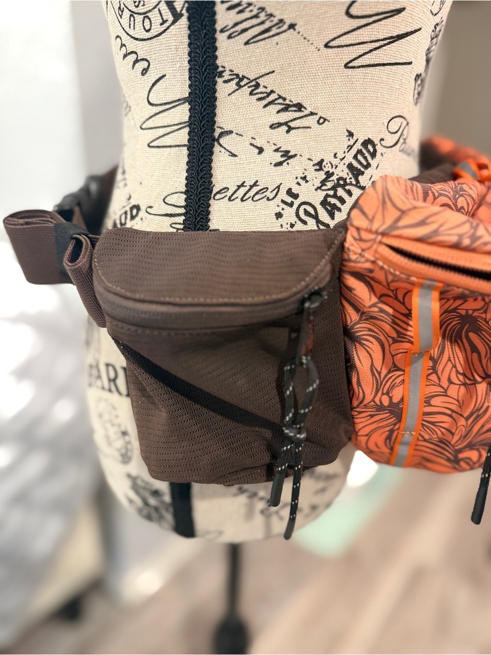 FP Movement Happy Packer Sling Bag - Picture 10 of 12